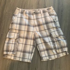 Men’s Old Navy Cargo shorts